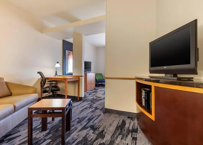 Fairfield & By Marriott Rockford