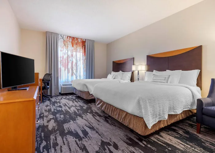 Fairfield & By Marriott 3* Rockford