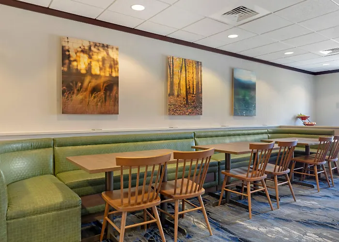 Fairfield & By Marriott Rockford
