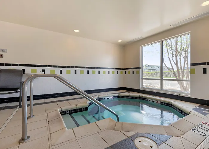 Hotel Fairfield & By Marriott 3*
