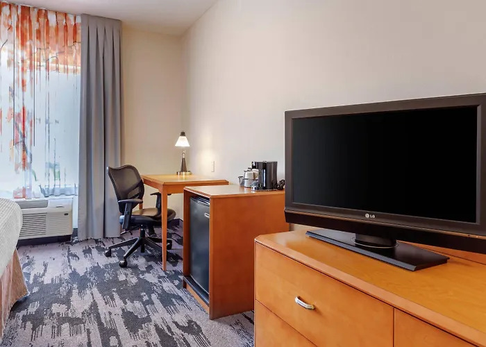 Fairfield & By Marriott Hotel 3*