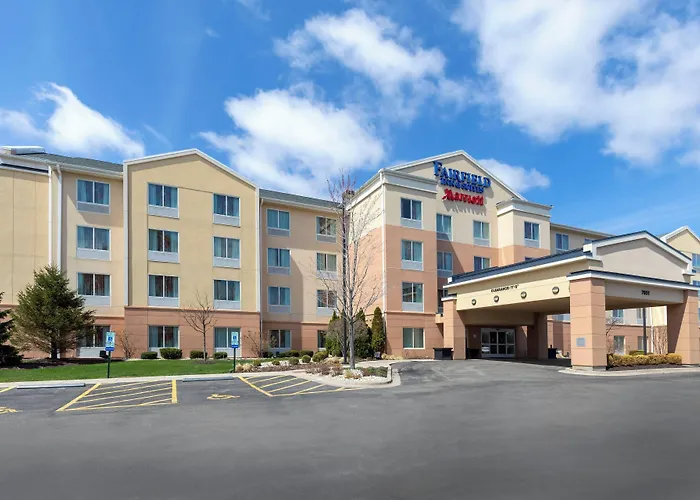 Fairfield & By Marriott Отель 3*