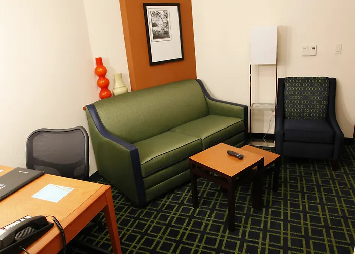 Fairfield & By Marriott