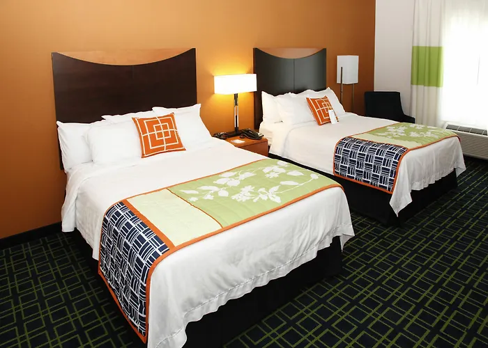 Hotel Fairfield & By Marriott Rockford