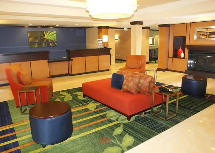 Fairfield & By Marriott
